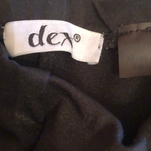 I am selling black leggings - Picture 2 of 2